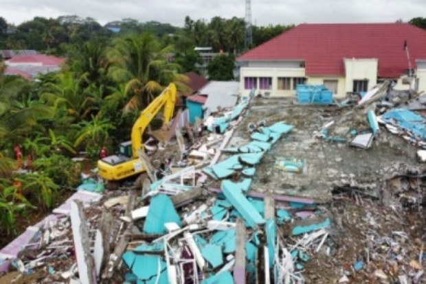 Indonesia earthquake death toll climbs to 91