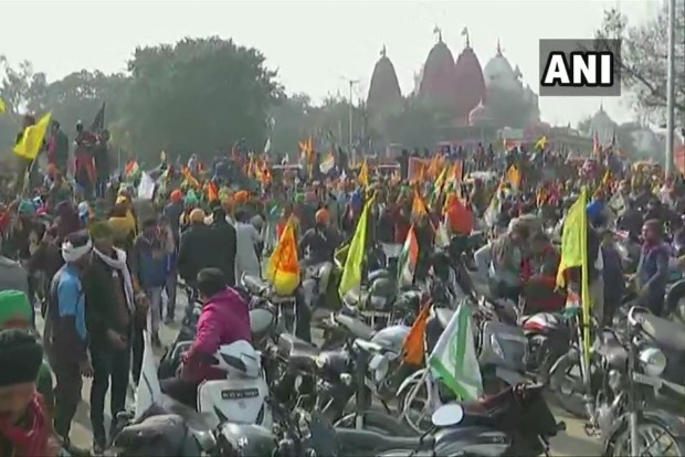 Farmers protest: Metro Grey, Green lines completely shut Farmers protest: Metro Grey, Green lines completely shut