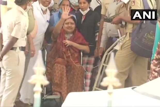 V K Sasikala is conscious, says Bengaluru hospital