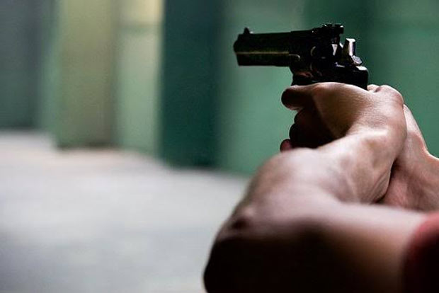 Indian-origin Pediatrician Fatally Shoots Another Doctor, Himself After Taking Hostages in Texas Indian-origin Pediatrician Fatally Shoots Another Doctor, Himself After Taking Hostages in Texas