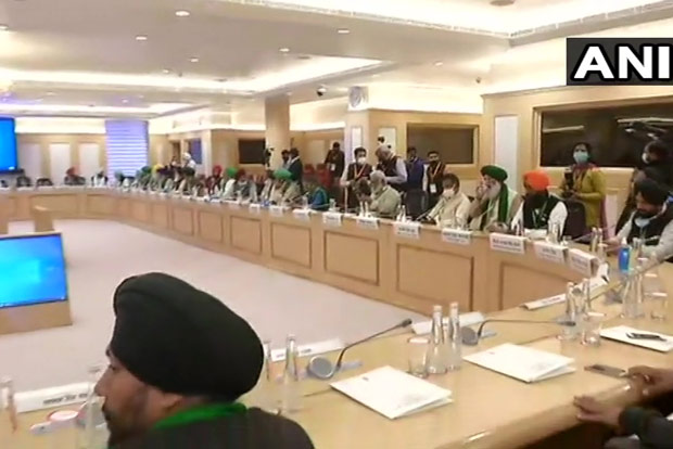 Farmers’ Protest Continues Amid Tight Security, Next Meeting With Centre On Feb 2