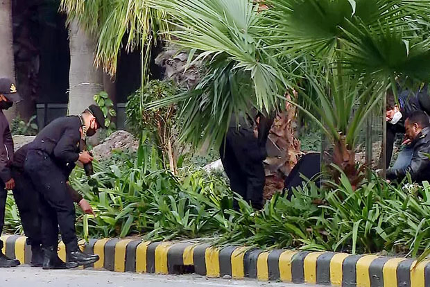 Delhi Police covers blast site near Israeli Embassy with tent to prevent tampering