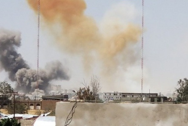 Explosion targets pro-govt base in Yemen, 5 killed