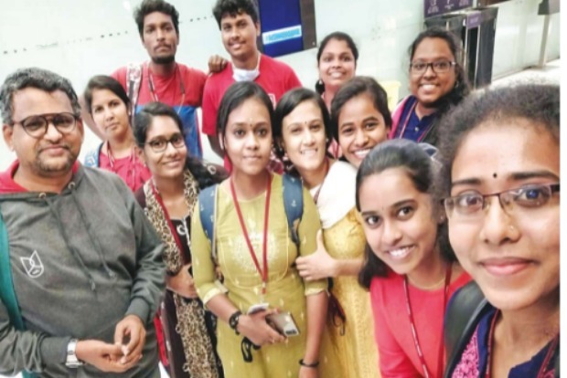 Professor’s Tamil podcast inspires students to start their broadcast
