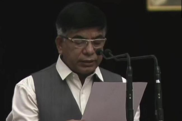 Subhas Sarkar takes charge as Minister of State for Education