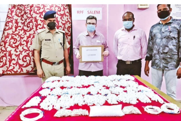 RPF seizes 28 kg of silver ornaments from passenger at Salem junction