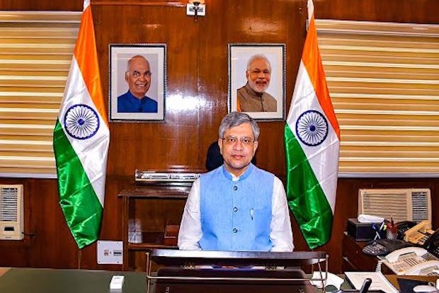 Officials in Railway Ministers office to work in two shifts