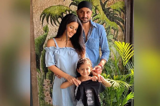 Harbhajan, Geeta blessed with a boy