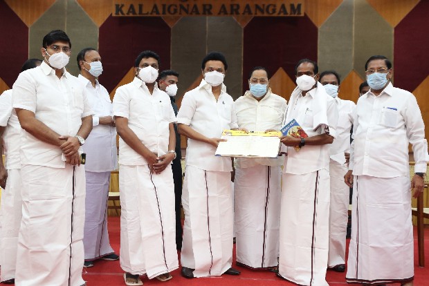 Jayalalithaas close associate Sundaram switches over to DMK