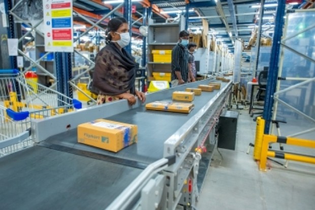 Canada Pension Plan Investment Board invests USD 800 mn in Flipkart Group