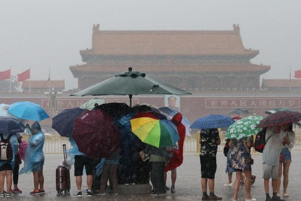 Heavy rainstorms hit Beijing
