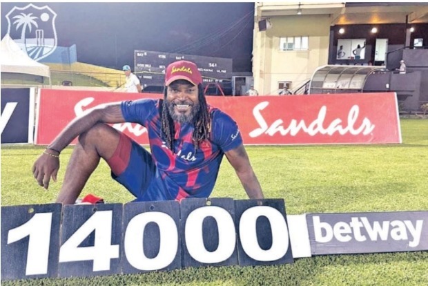 You guys should be happy to still see me on the field: Gayle