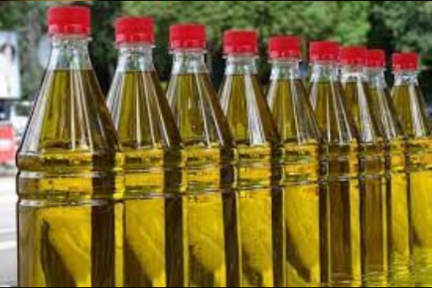 Customs reduces clearance time for edible oil consignments at ports