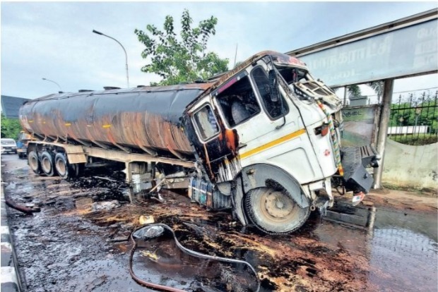 Delay in removing chemical spillage from toppled tanker hits traffic at Adyar