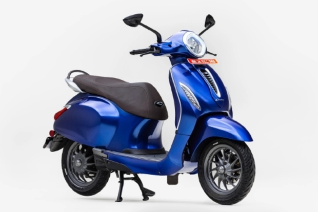 Bajaj Auto begins booking for electric scooter Chetak in Nagpur