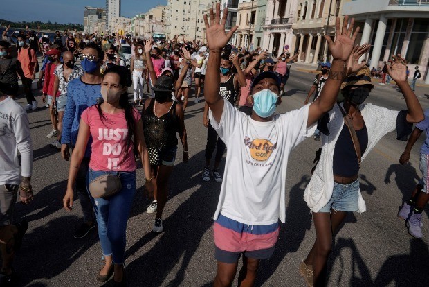 Cubans wonder whats next after antigovernment protests Cubans wonder whats next after antigovernment protests