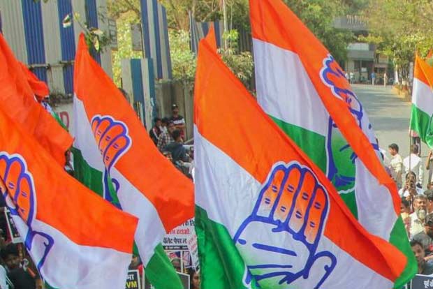Pegasus snooping row: Delhi Congress, IYC take out protest demanding judicial inquiry Pegasus snooping row: Delhi Congress, IYC take out protest demanding judicial inquiry