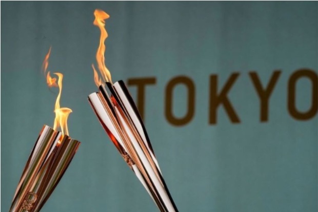 Scandal-hit Tokyo looks to final torchbearer to mend battered image