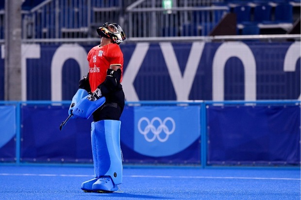 Hockey: Australia smash 7 past India