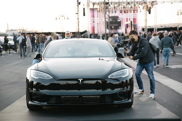 Tesla restarts Model S deliveries: Report