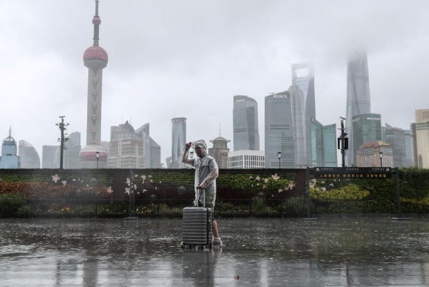 East China on highest alert as Typhoon In-Fa lingers