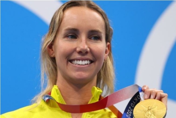 Swimming-McKeon over the moon after winning first individual gold Swimming-McKeon over the moon after winning first individual gold