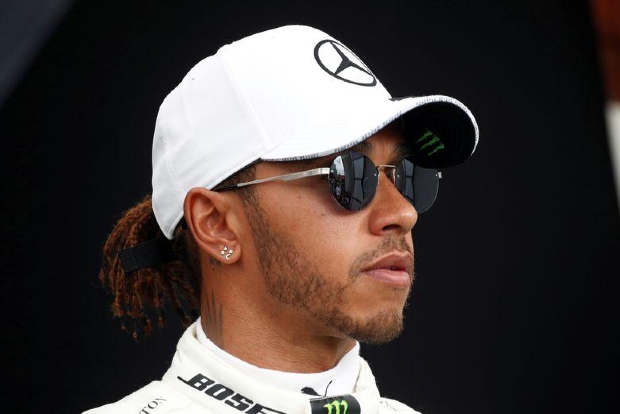 Hamilton takes pole in Hungary as he aims for 100th F1 win