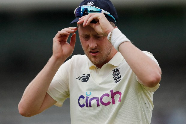 Pacer Robinson apologises after racist, sexist tweets resurface