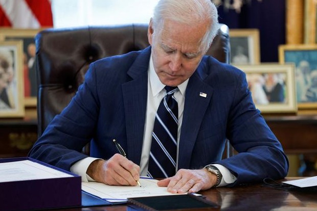 House Dems unveil 547Bn Dollar infrastructure bill amid Biden talks