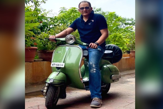 Azhar posts photos of old scooter -- acknowledgment of my talent