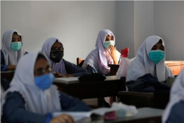 Several provinces in Pak reopen schools after drop in COVID-19 cases