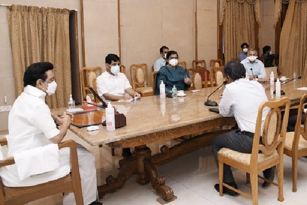 1st meeting of new SDPC with CM held 1st meeting of new SDPC with CM held