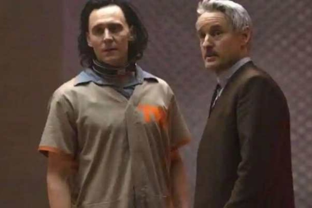 Owen Wilson explains the timeline of Loki