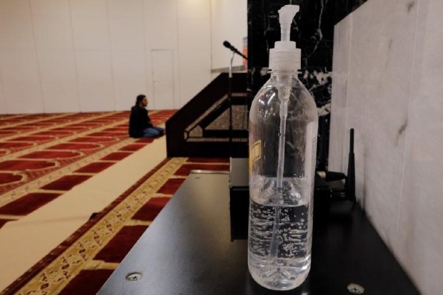 Auto driver dies after consuming sanitiser, 2 others hospitalised