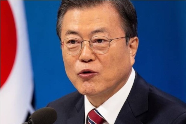 S.Koreas Moon heads for G7 summit overshadowed by China S.Koreas Moon heads for G7 summit overshadowed by China