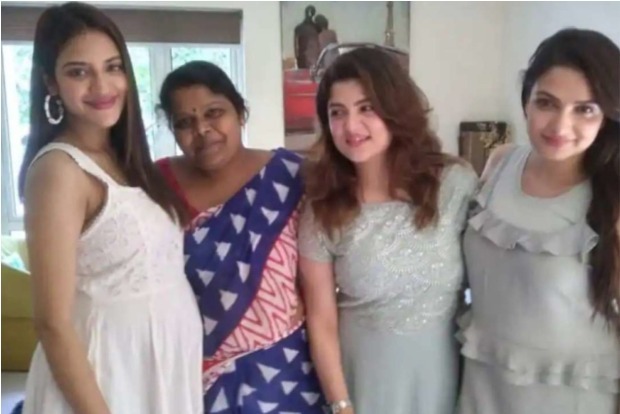 Nusrat Jahan flaunts baby bump Nusrat Jahan flaunts baby bump