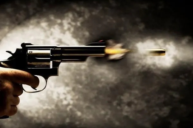 9 injured, 1 killed in mass shooting on South Side of Chicago