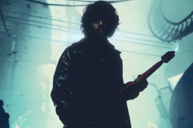 Kartik Aryans posts a Dhamaka poser for fans