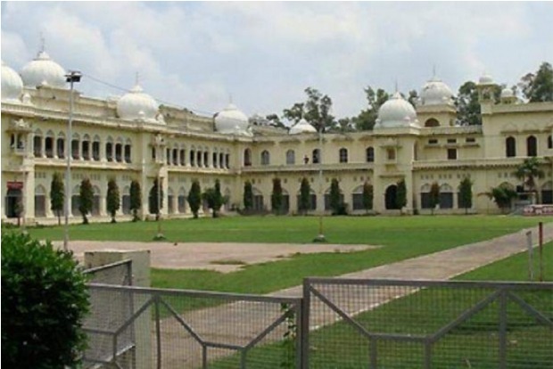 Students seek fee reduction through social media campaign