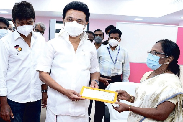 Rs 5 lakh assistance to fencer Bhavani Devi