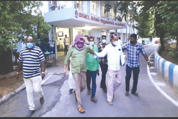 Rs 200 cr scam: Duo sells poramboke land back to govt for NH, remanded