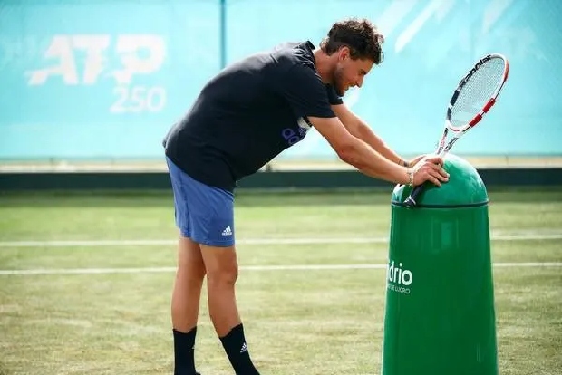 World number five Dominic Thiem withdraws from Wimbledon with injured wrist