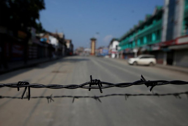 Maha tightens curbs amid fear of 3rd COVID-19 wave, Delta Plus variant concern