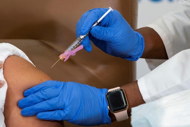 Stalin asks GoI to allot more vaccines to Govt hospitals Stalin asks GoI to allot more vaccines to Govt hospitals