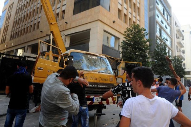 Nationwide protests erupt in Lebanon