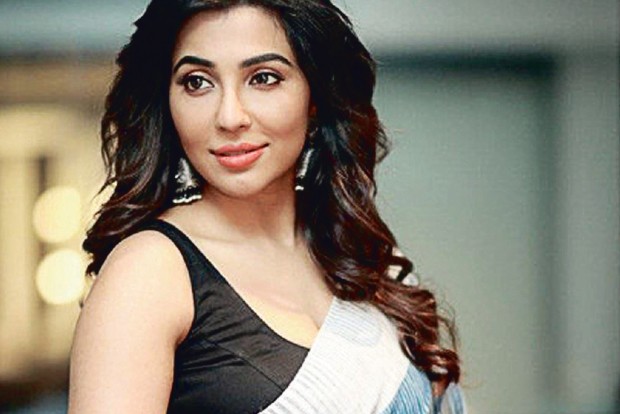 Un Paarvayil will justify the Spanish version: Parvati Nair