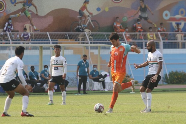 Chennai City goes down to Sudeva Delhi