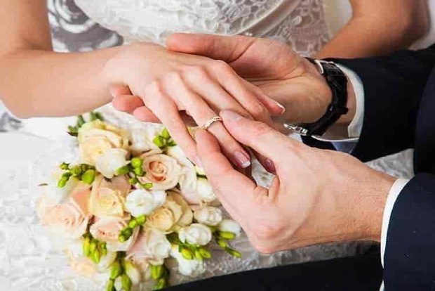 Norways marriages dropped 19 pc due to pandemic