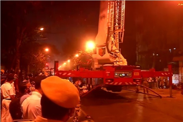 Death toll in Kolkata railway building fire rises to 9, Union Minister Piyush Goyal orders high level inquiry