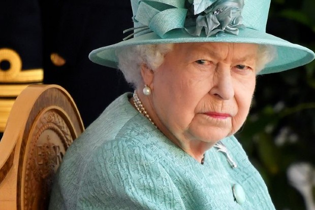 Queen Elizabeth says saddened by Harry and Meghans experiences